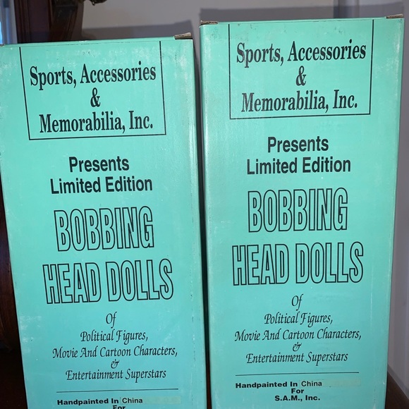 SANTA & MRS CLAUS BOBBING HEAD NODDER MATCHED SET - Picture 7 of 12